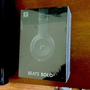 Beats Solo3 Wireless Headphones